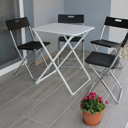 Mint Vendeghaz Maganszallashely Apartment